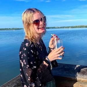 Meet your Posher, Katie